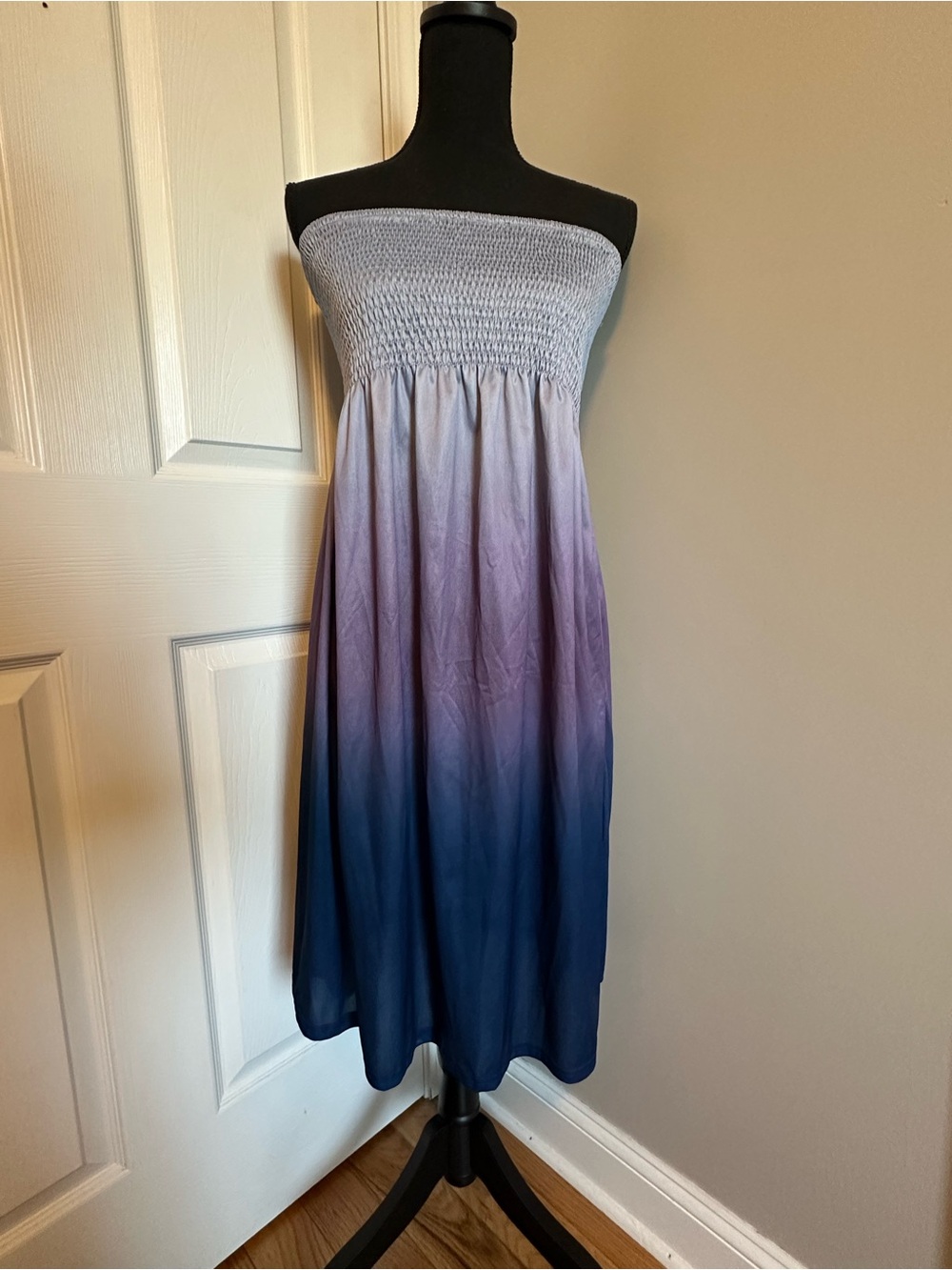 SHEIN Lavender to Navy Ombre Strapless Midi Dress